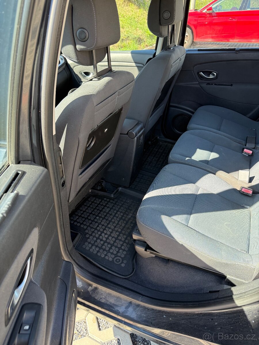 Renault Grand Scenic 3 1.9 dci - 6
