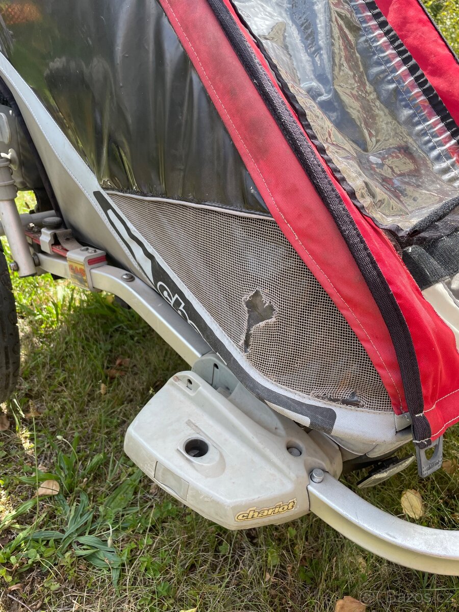 Chariot Cougar 1 s bohatým příslušenstvím - 6