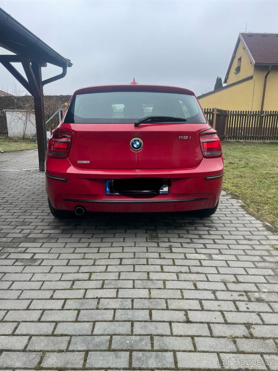 BMW 116 i - 6