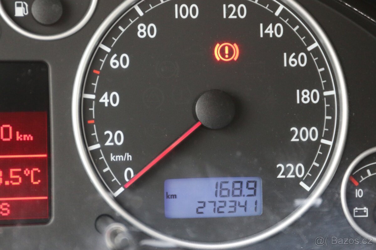 Volkswagen Multivan 2.5 TDi, Tažné , Klima - 6