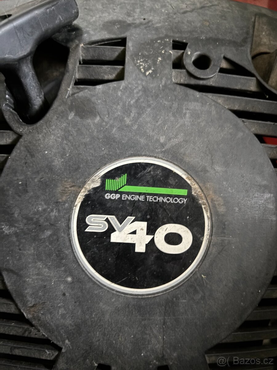 Benzínová sekačka s pojezdem R 484 TR - 6