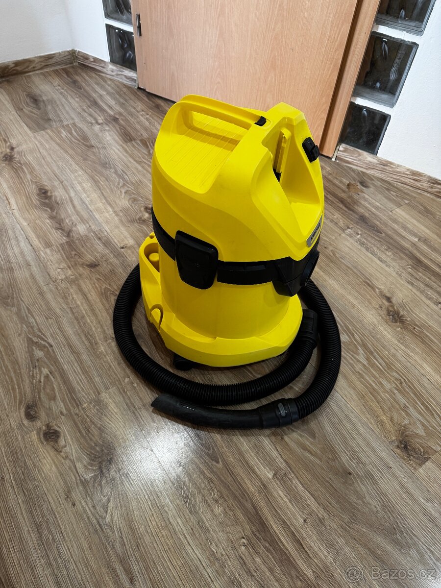 Aku vysavač KÄRCHER WD 3 - 6