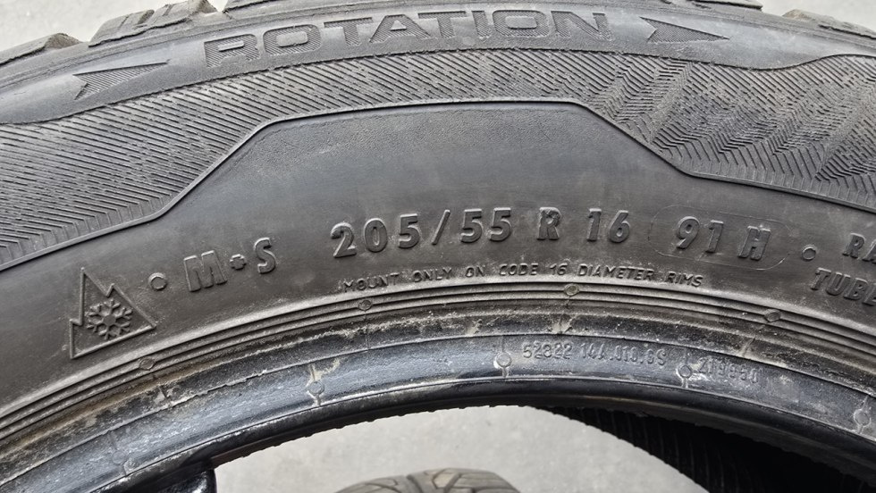 Zimní pneu 205/55/16 Uniroyal - 6