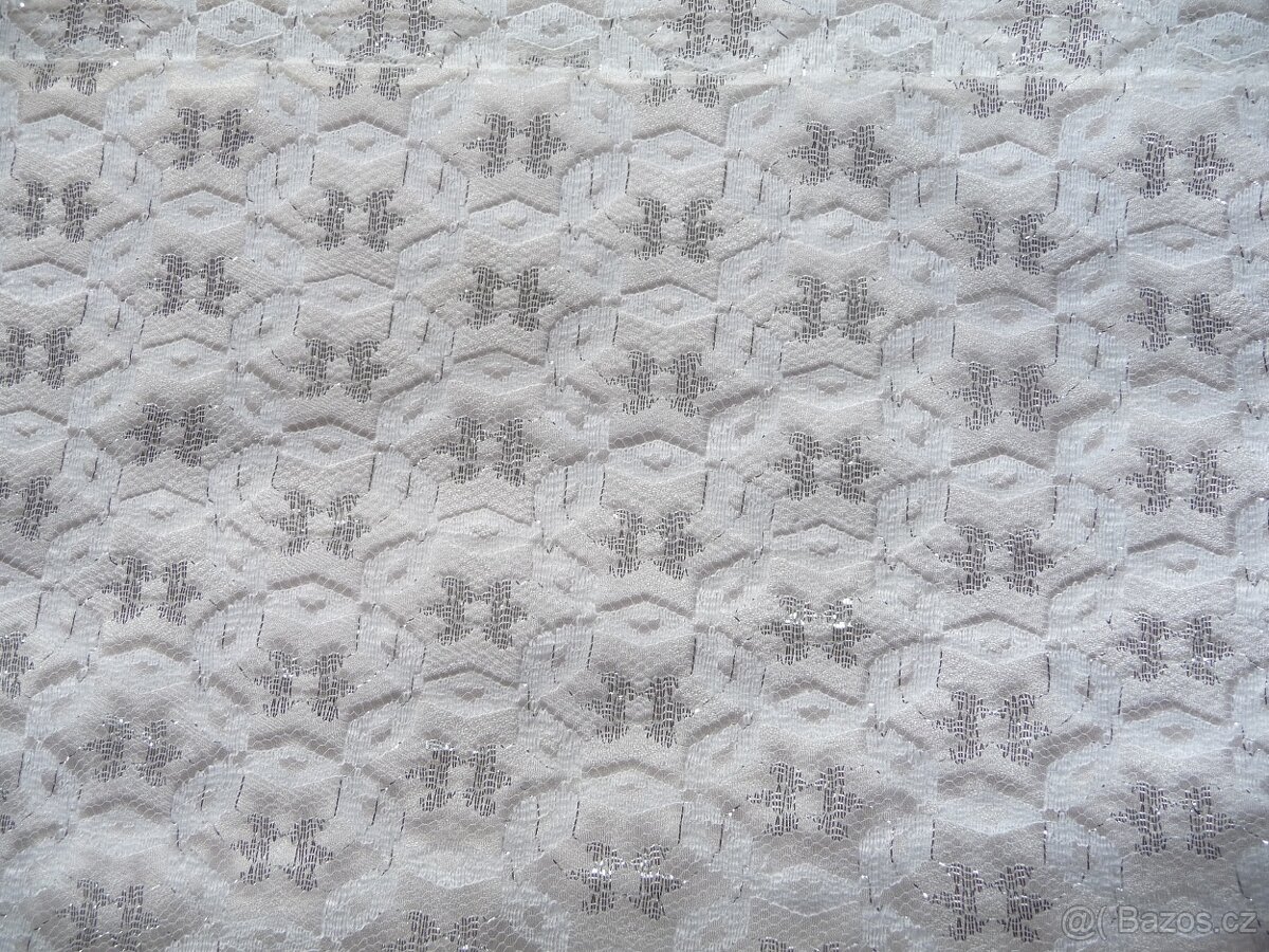 Společenké šaty a kostým - 6