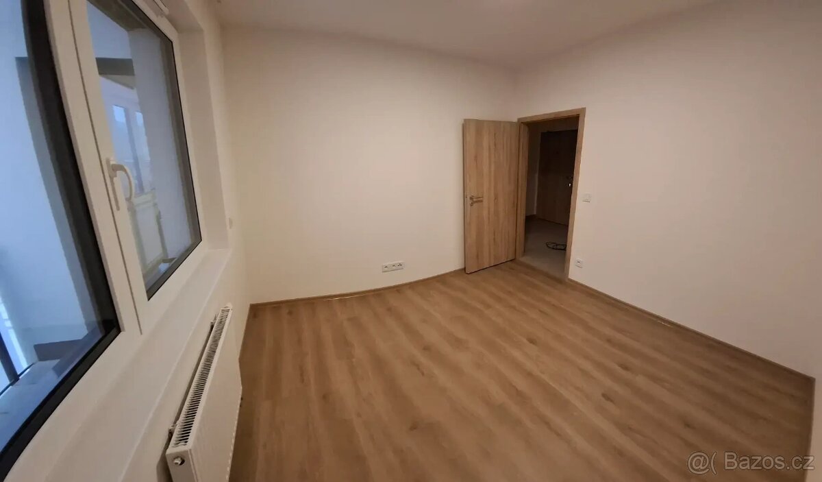 Pronájem bytu 2+kk 45 m² - 6