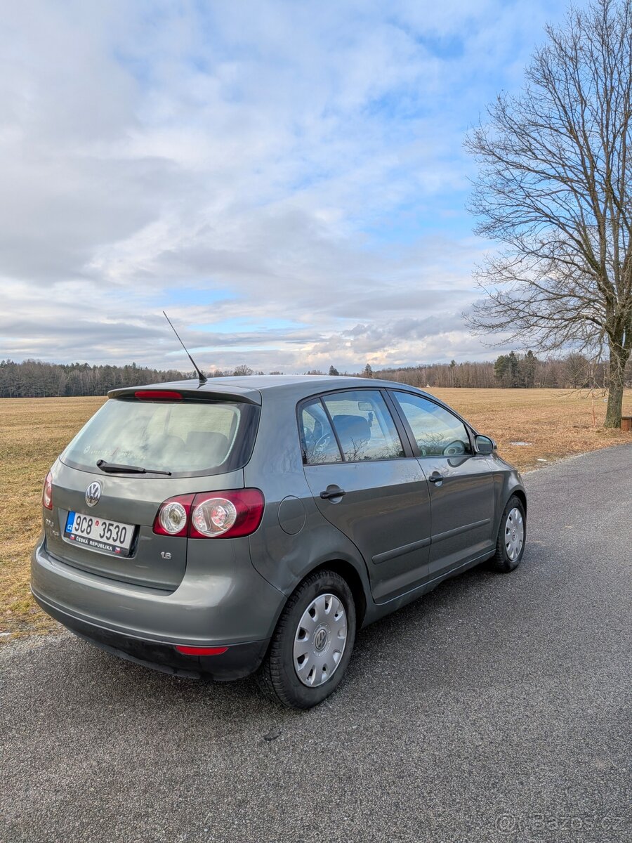 Prodám VW Golf Plus 1.6 MPI (2005) - 6