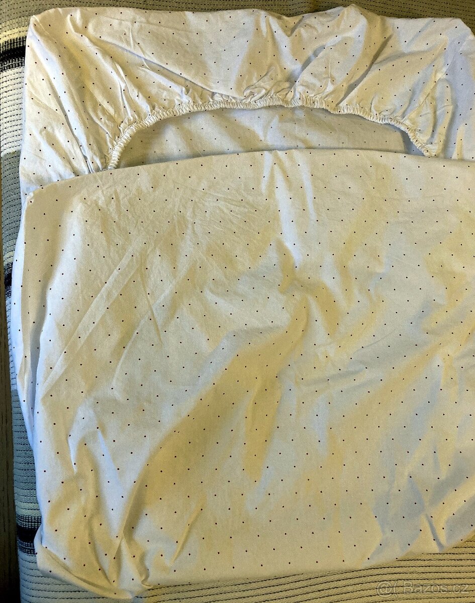 Skládací postýlka s vybavením - 6