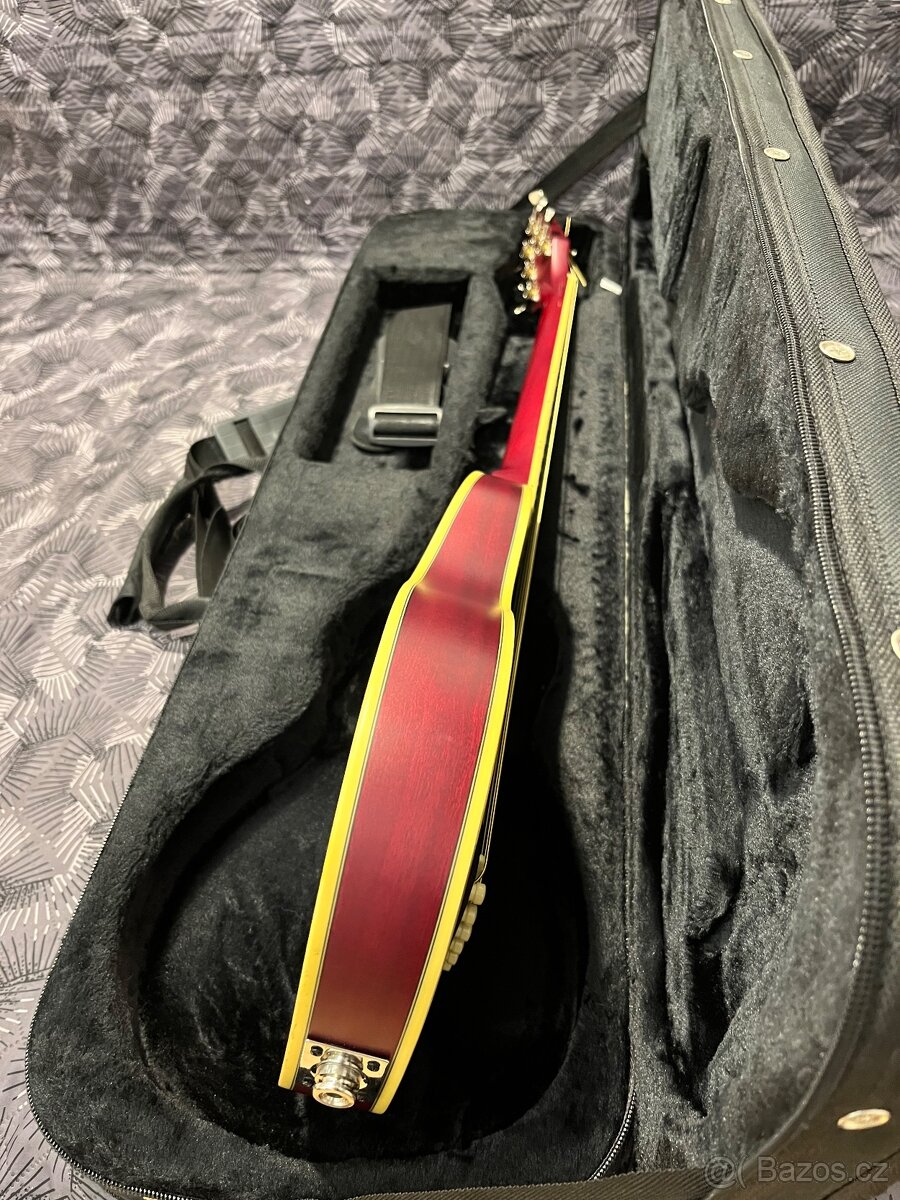 Cestovní kytara Washburn RO10 - 6