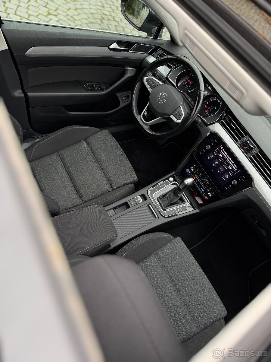 VW PASSAT VARIANT 2.0TDI 147kW DSG WEBASTO TAŽNÉ 2020 VÝBAVA - 6