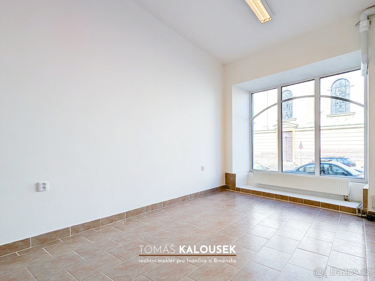 Pronájem: komerční prostor v srdci historických Dolních Koun - 6