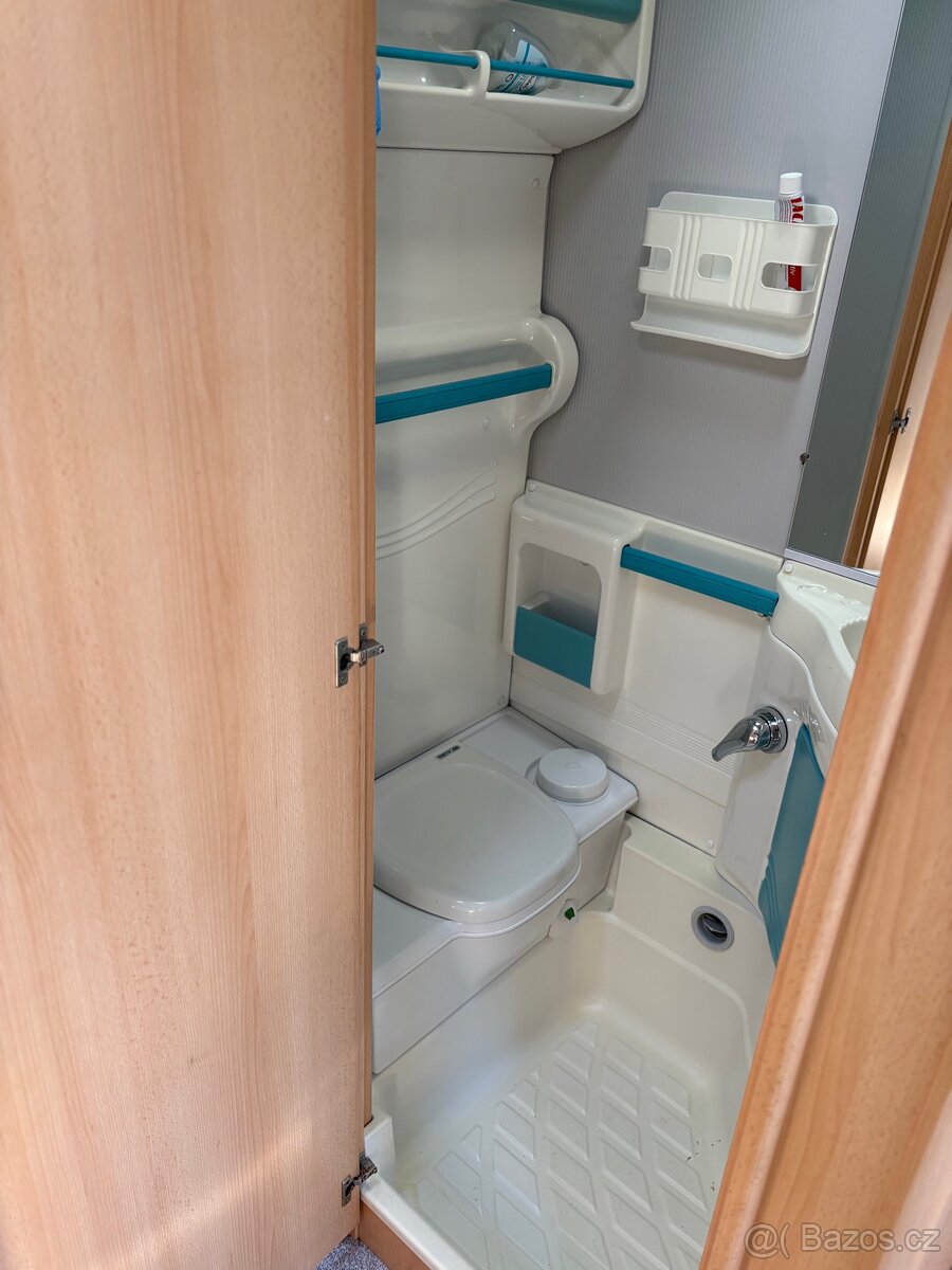 Prodám karavan Knaus Eifelland 500TKM - 6