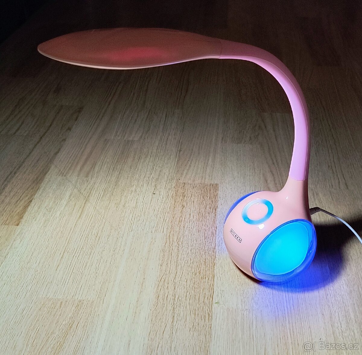 Lampička stolní stmívatelná - 6