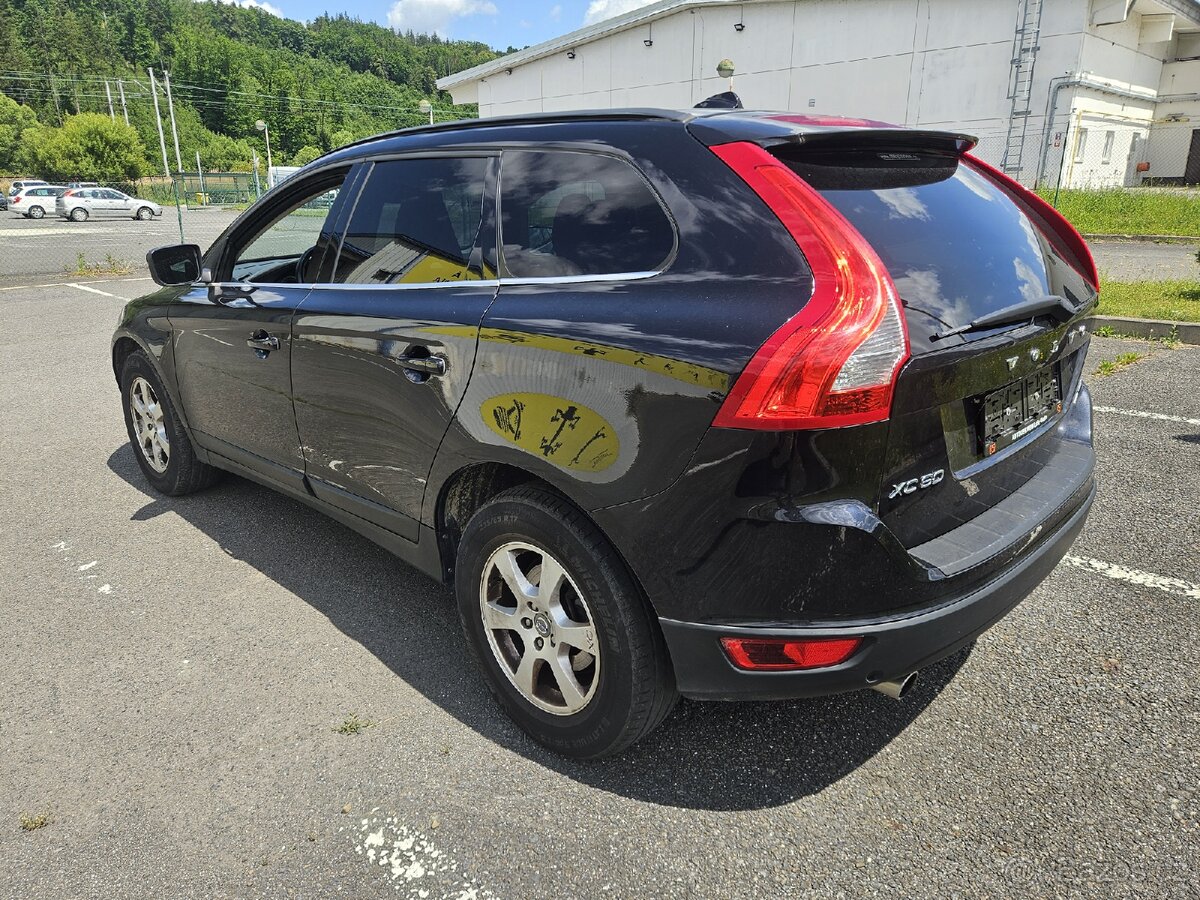 Volvo XC60 AWD, Manuální převodovka - 6