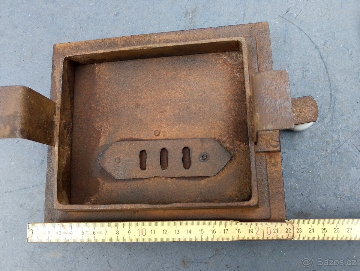 Staré dvířka na kamna - 6