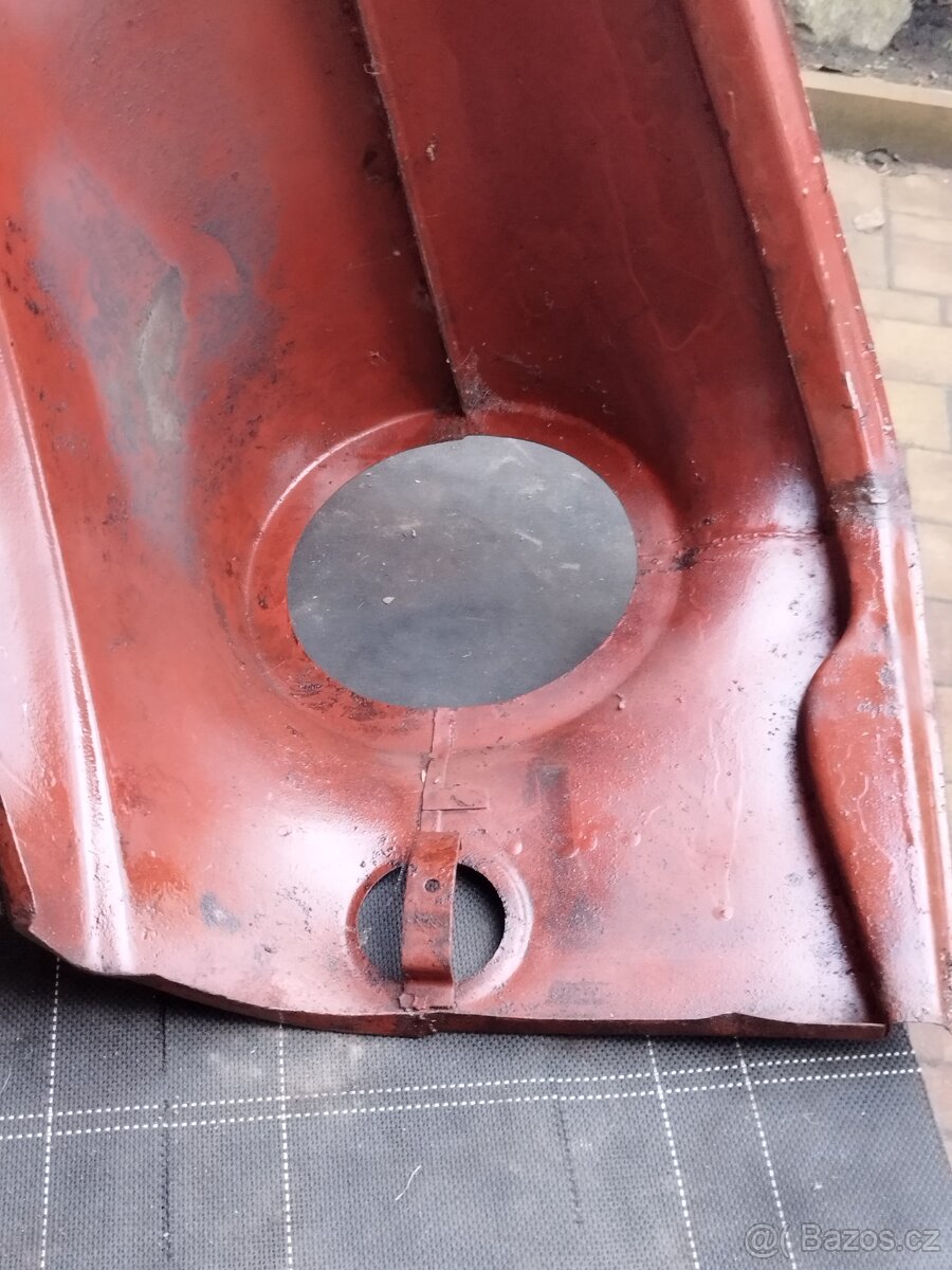 ŠKODA 1202 STW BLATNÍK + PODBĚH - 6