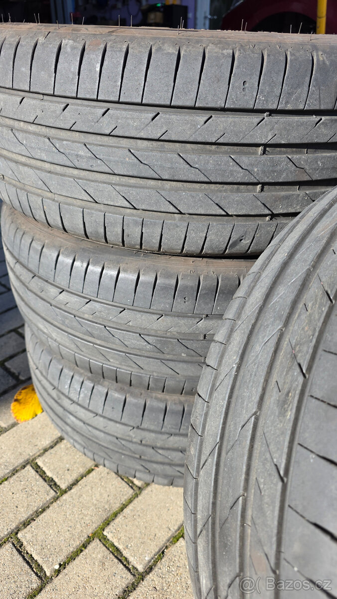 Pneu 235/45 R 20 - Hankook Ventus Evo SUV - 6