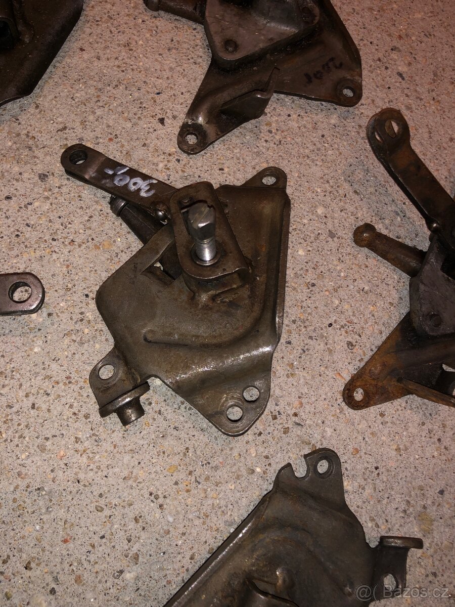 Jawa ČZ 250 125 175 poloautomat kývačka panelka - 6