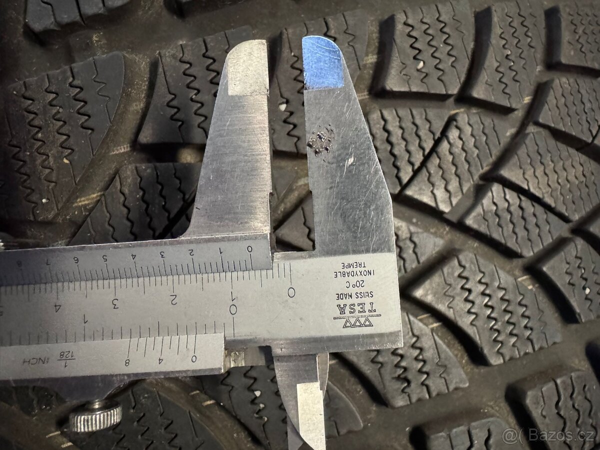 Zimní sada Dunlop 265/50 R19 - 6