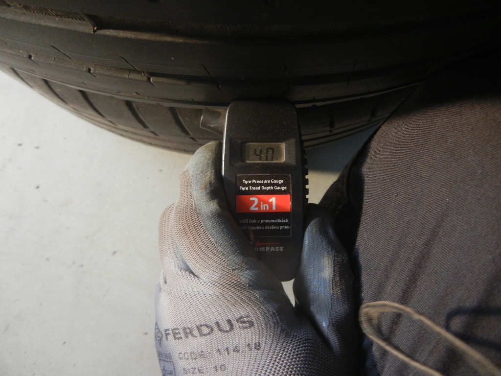 Letní pneu Vredestein 245/45R19 - 6