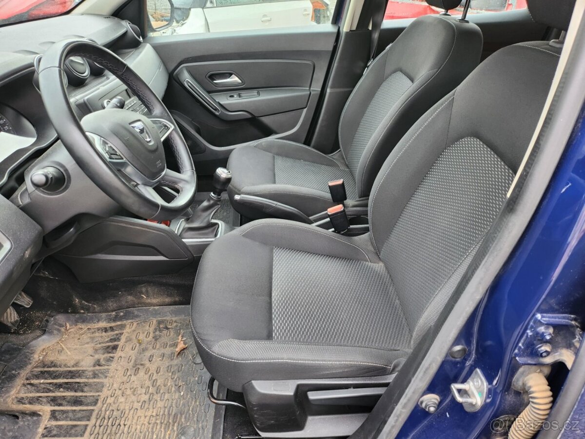 Dacia Duster 1.6 benzín 2019 - 6