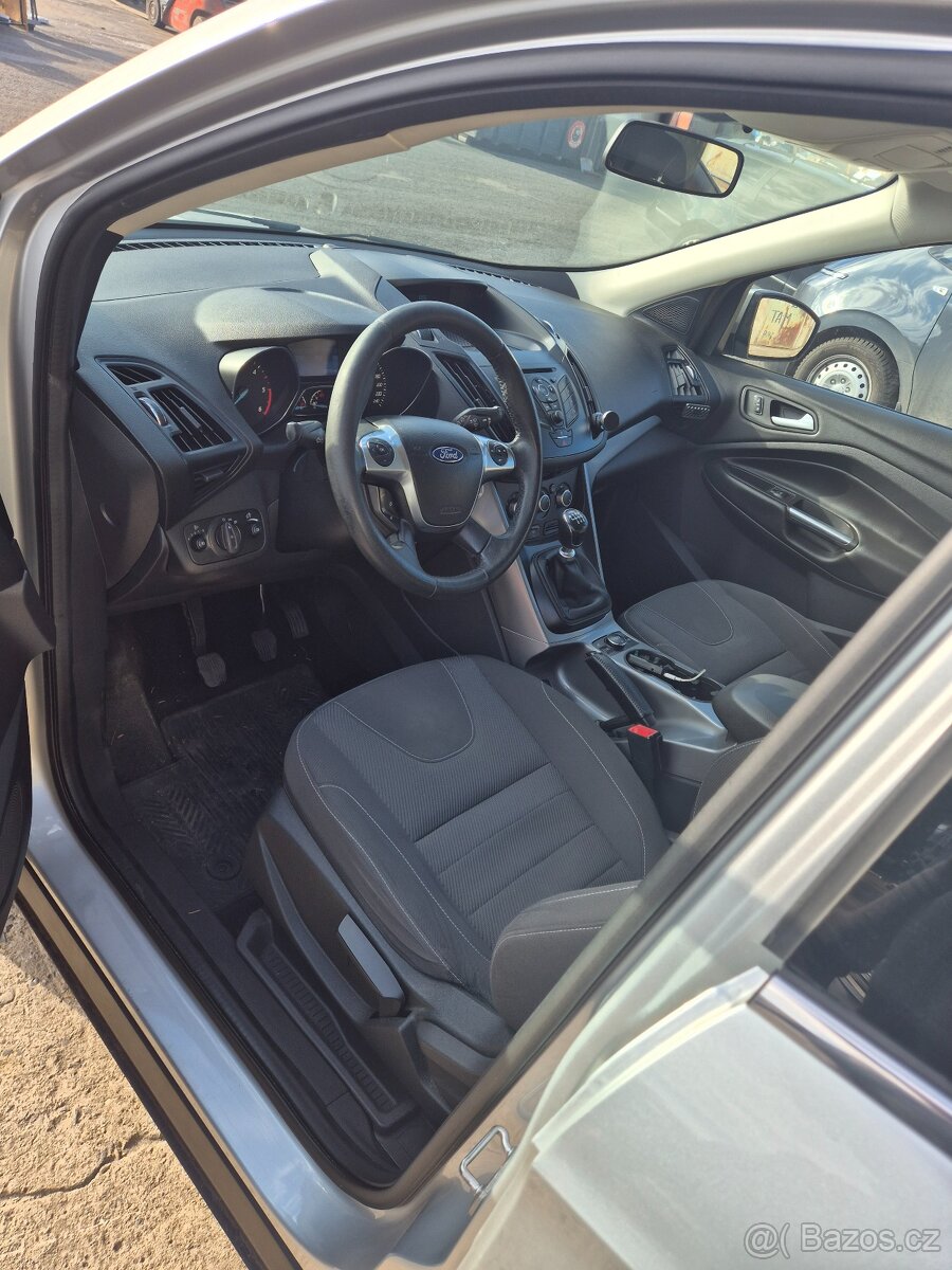 Ford Kuga 2.0 TDCI - 6