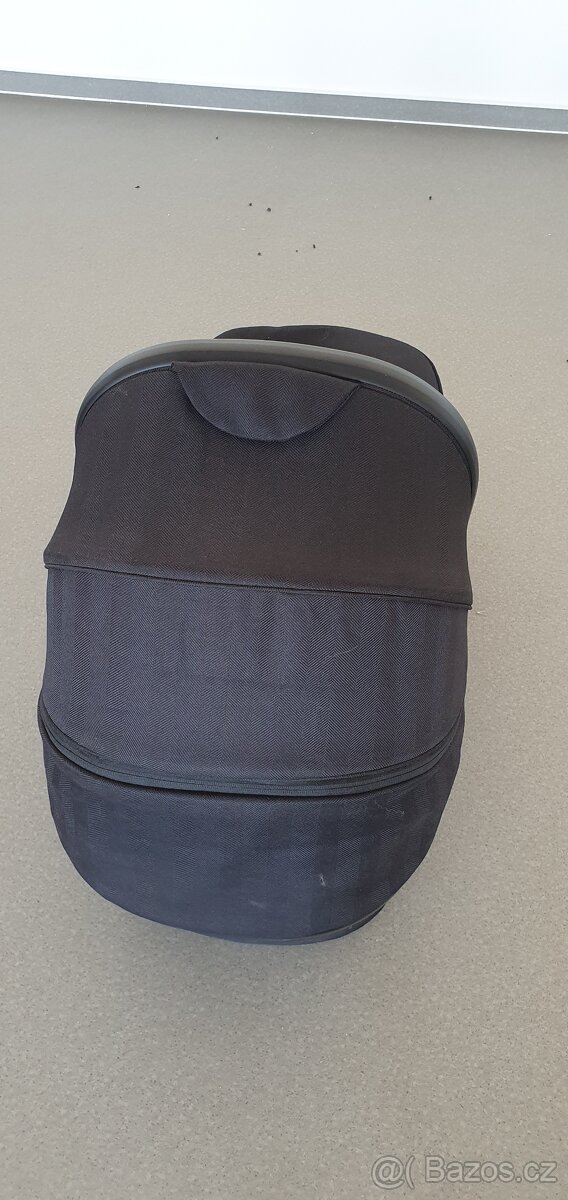 Moon Solitaire 2020 korba + sporťák - 6