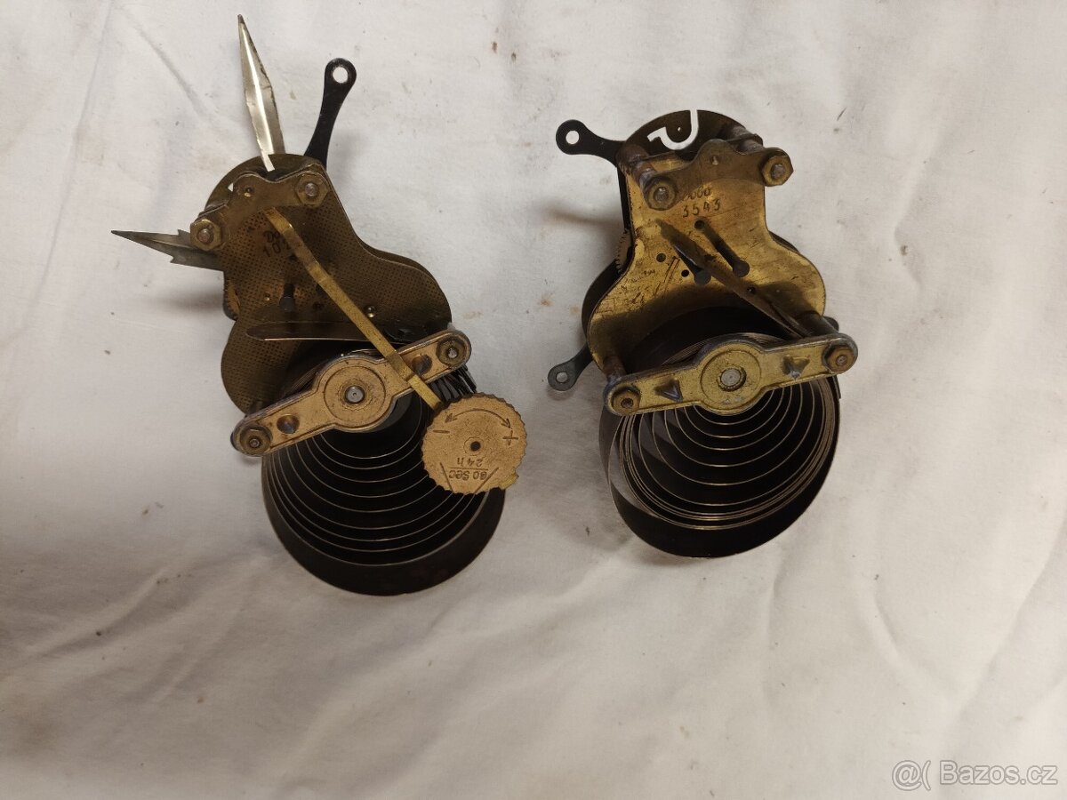 22 ks strojků do hodin - 6