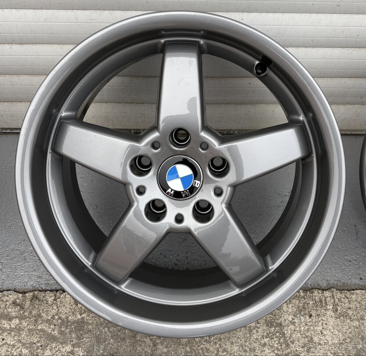 Rondell 0072 17 BMW - 6