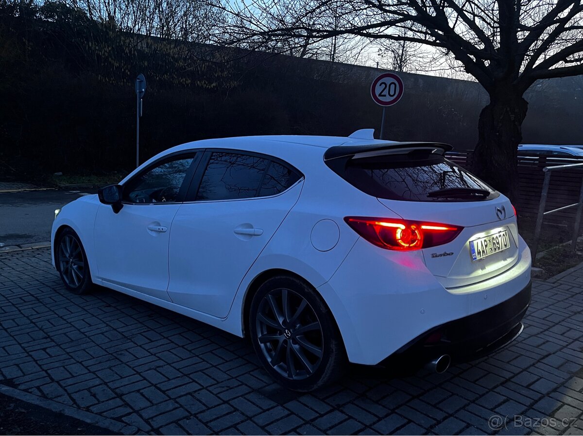 Mazda 3 - 6
