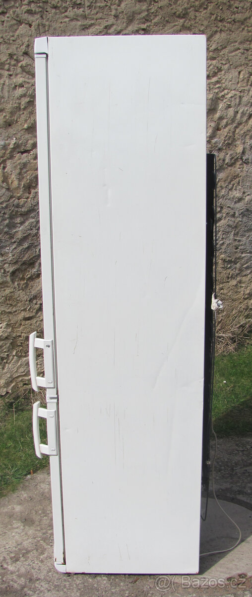 VELKÁ DVOUKOMPRESOROVÁ LEDNICE ELECTROLUX - 201cm - 6