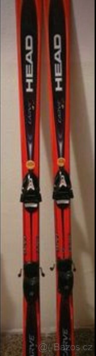 Set 2 párů lyží s vázáním - 6