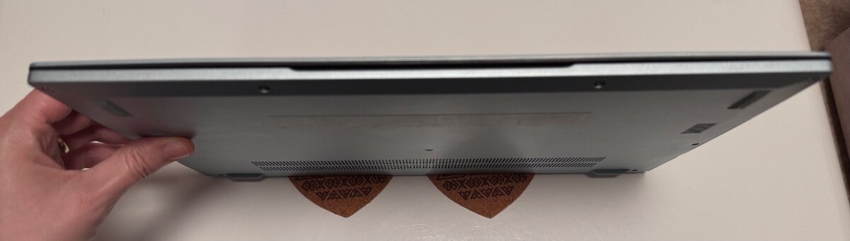 Acer Swift Edge 16 - 512GB, 16GB, OLED, Win 11 Pro, ZARUKA - 6