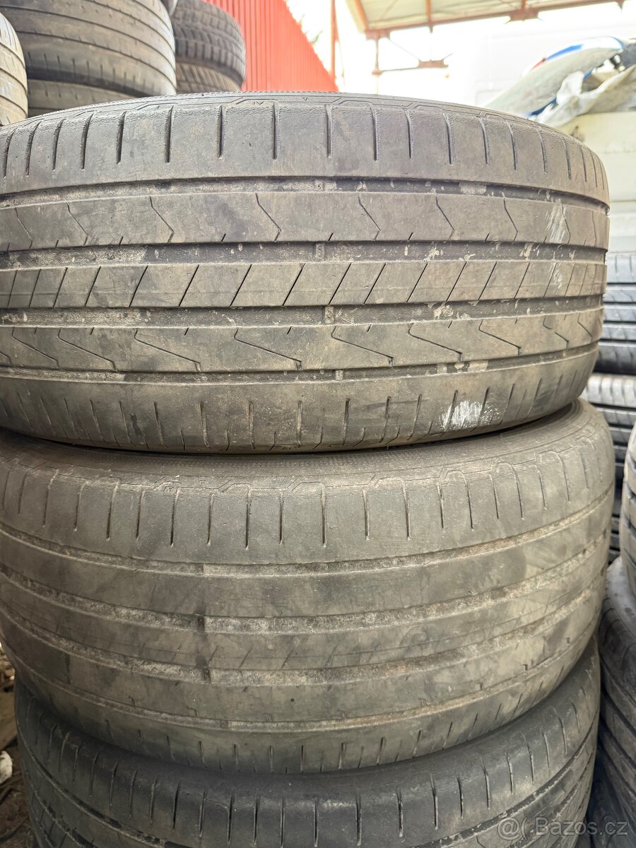 Pneu 235/55r18 - 6