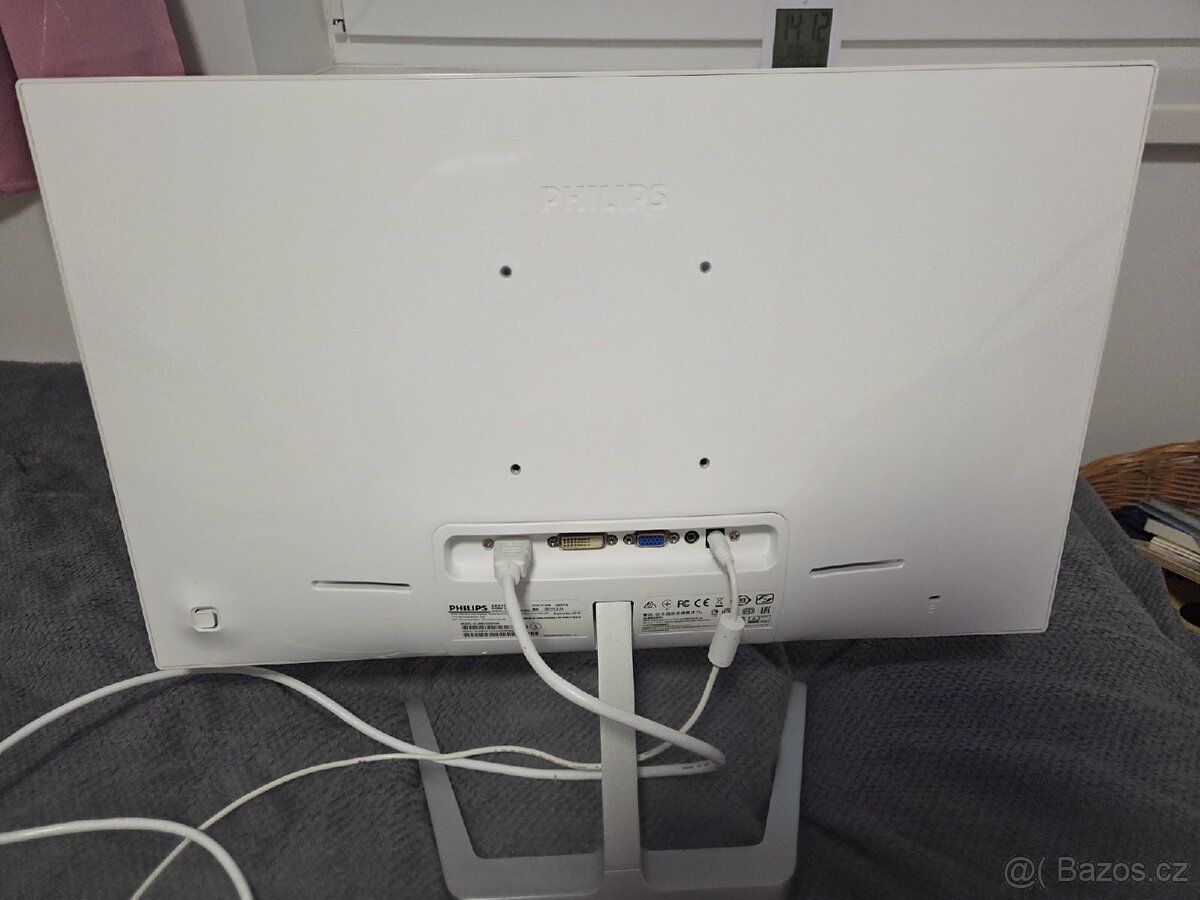 PLS LCD monitor Philips 246E7Q bílý - 6