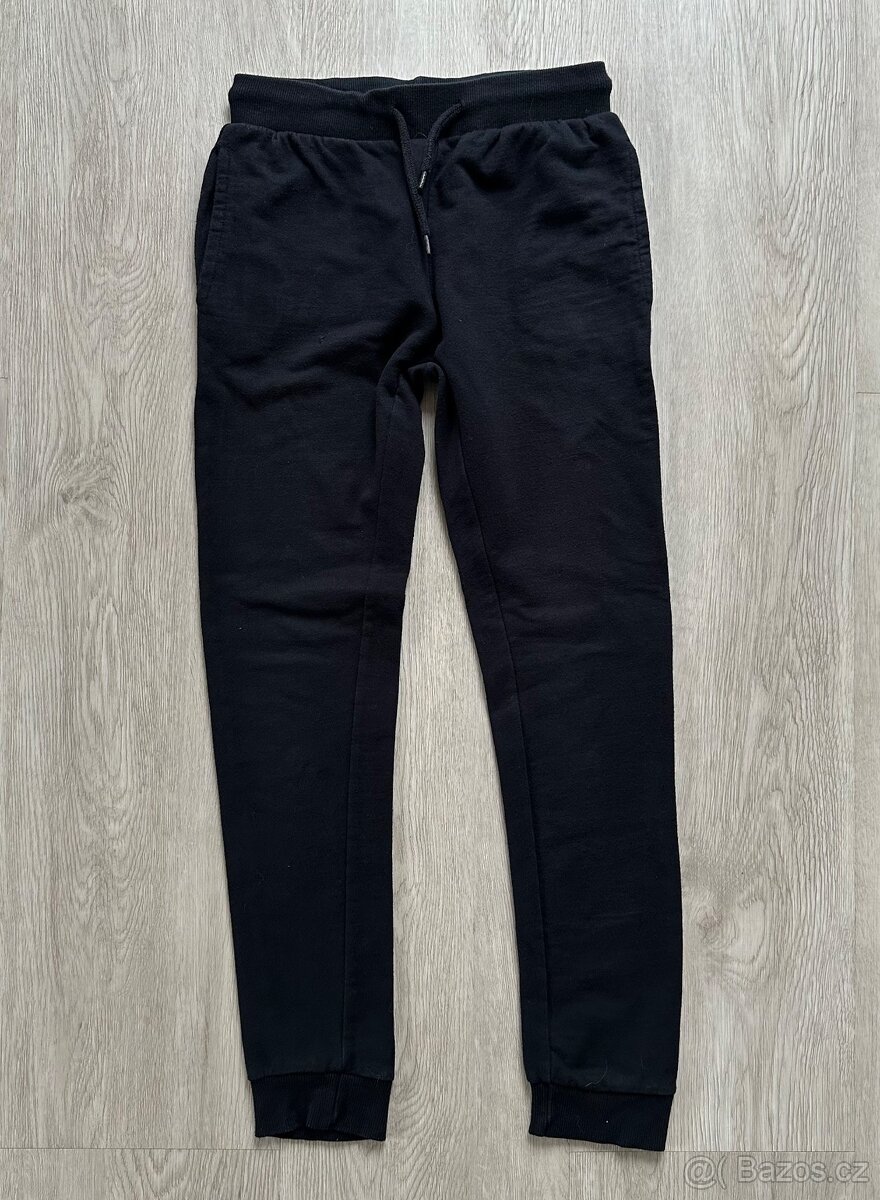 4x krásné tepláky 146/152 - 6