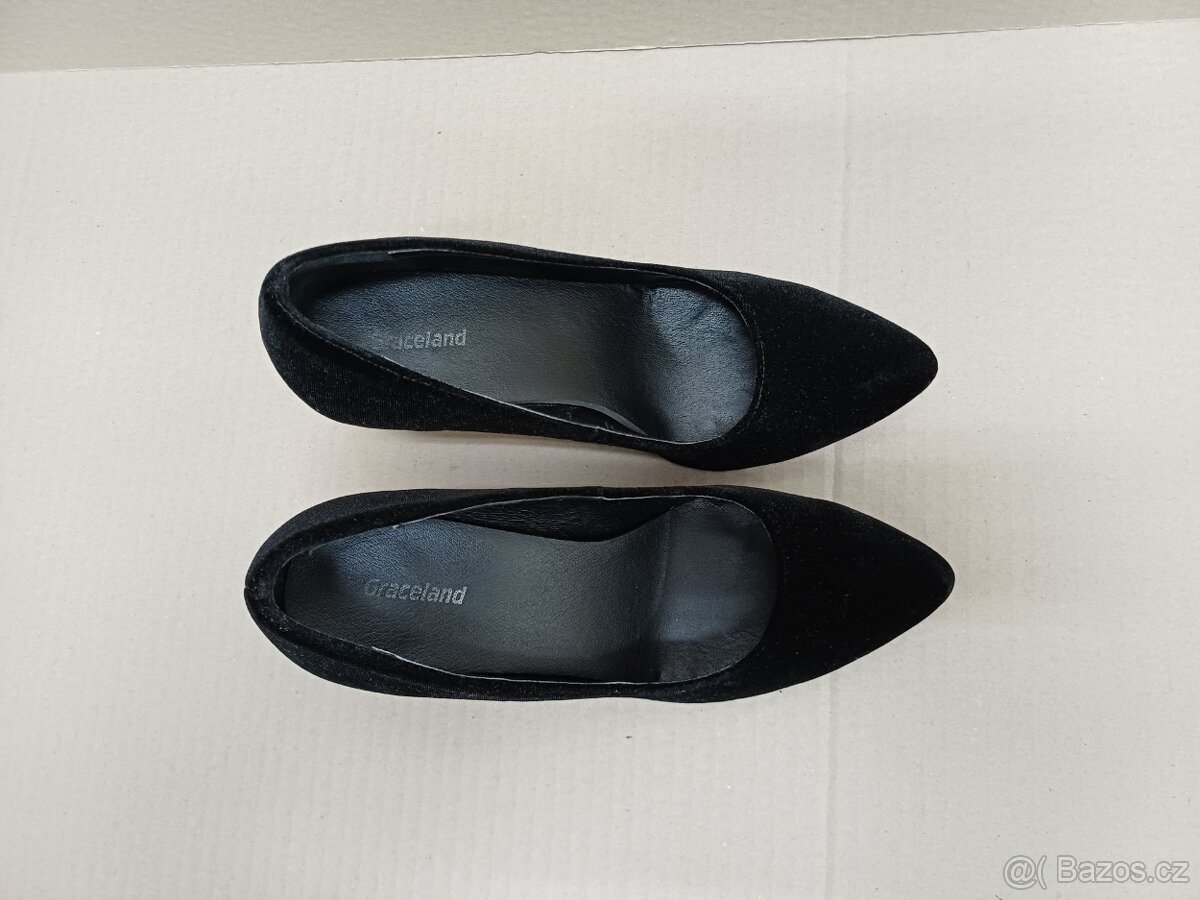 Černé sametové lodičky vel.37 - 6