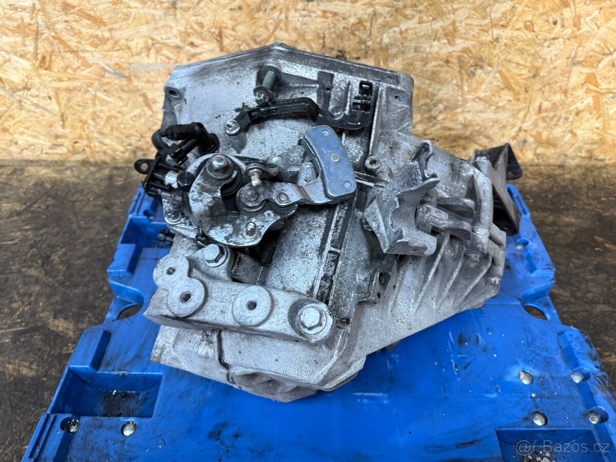 MANUÁLNÍ PŘEVODOVKA 2.0 CDTI 6Q 118KW F40 - 6