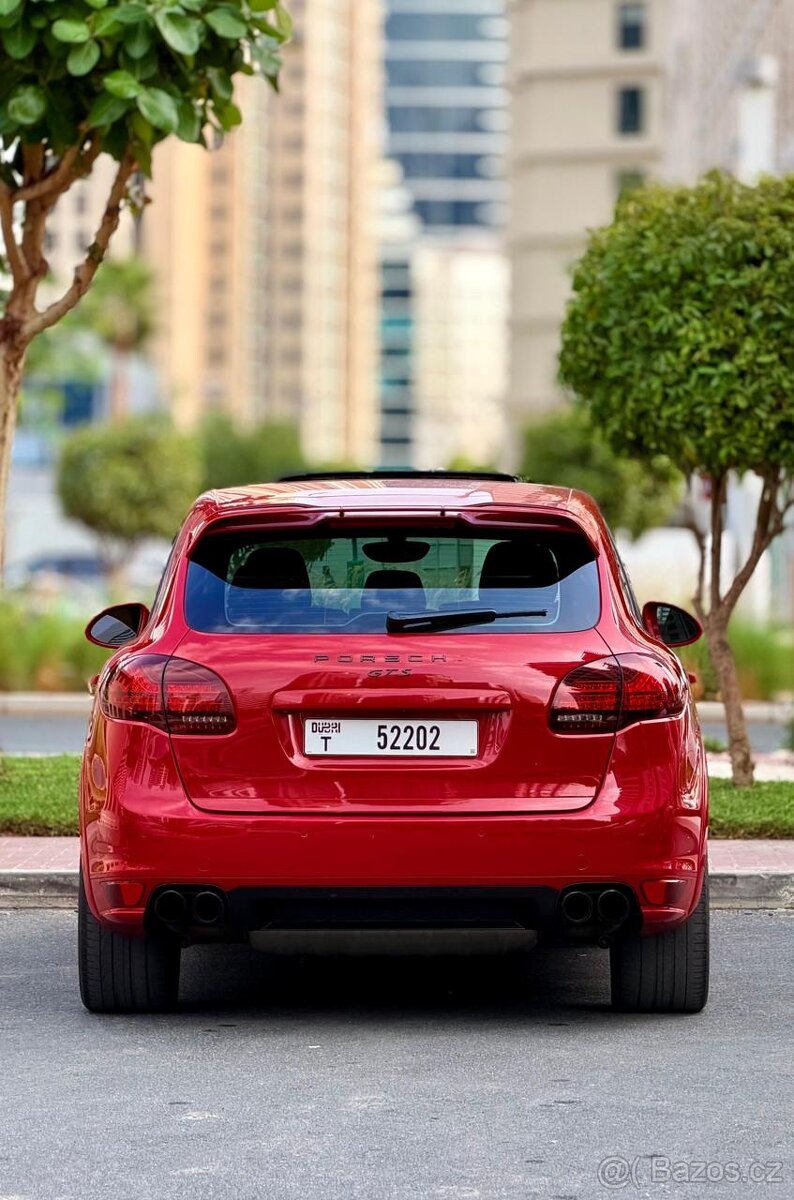 Porsche Cayenne GTS 2013 - 6