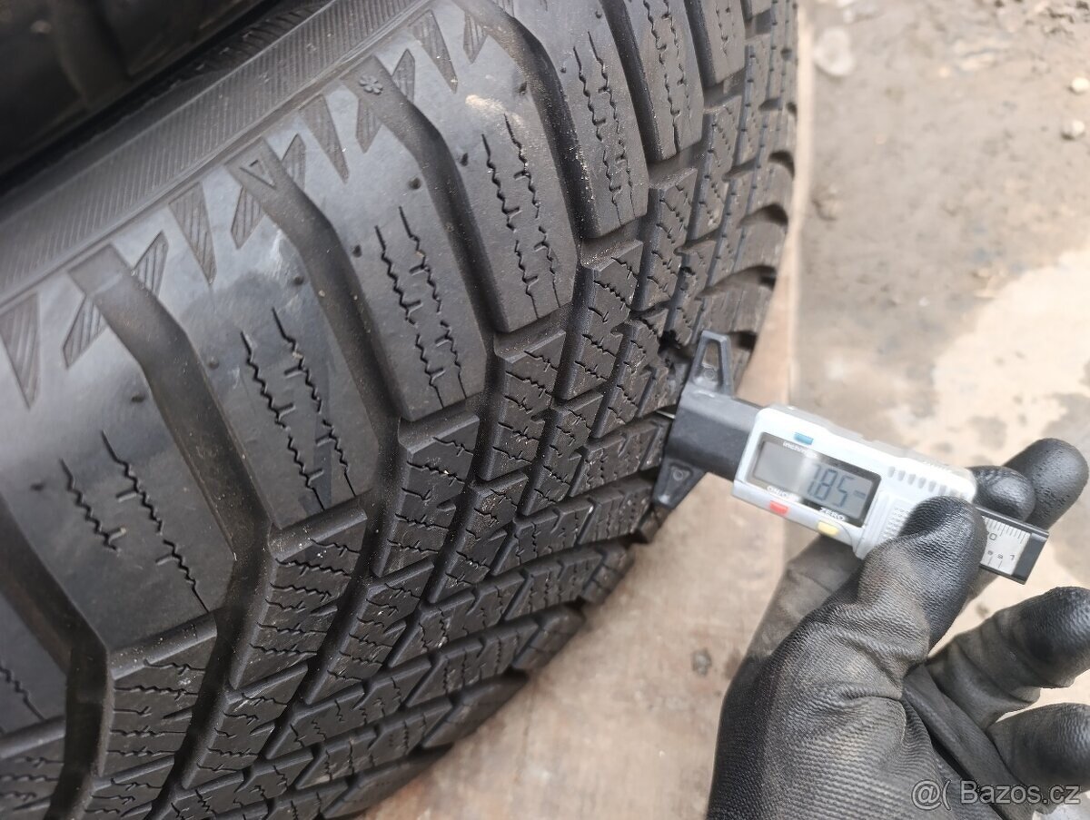 235/55 R20 102V Zimni pneu - 6