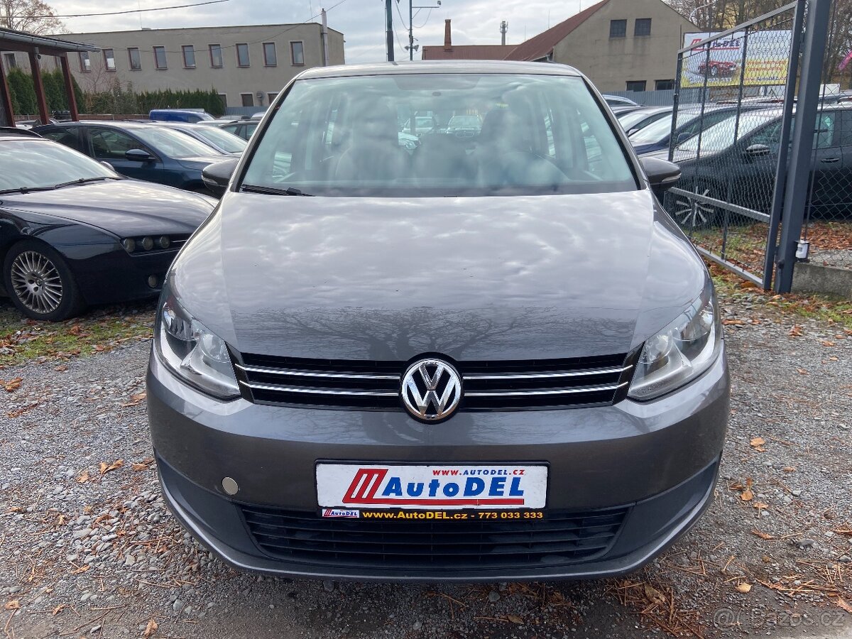 VW Touran 1.6 TDi Navigace,Climatronic - 6