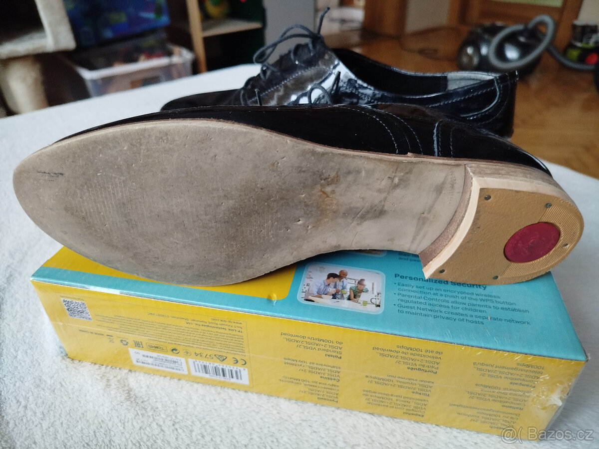 Dámské lakované polobotky vel.41 - 6