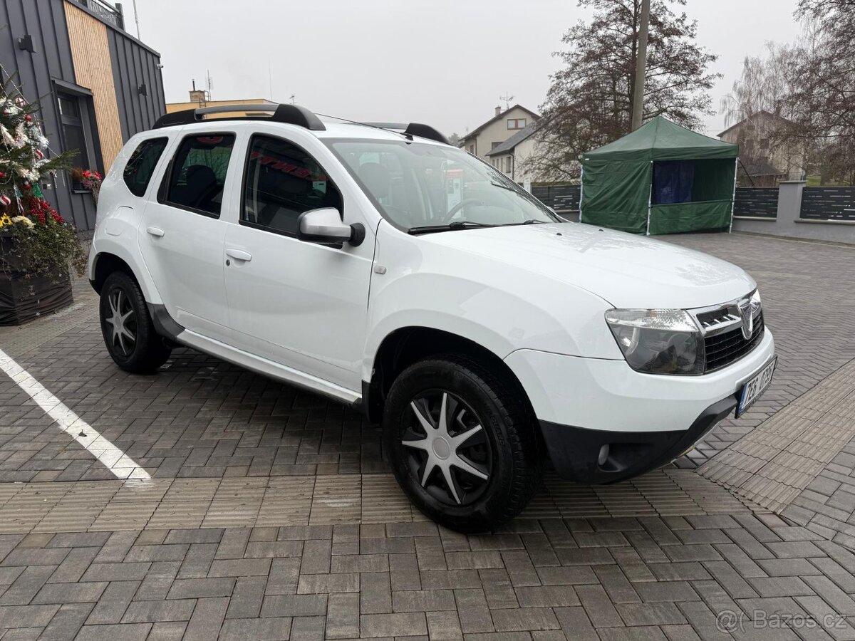 Dacia Duster 4WD 1.6i 77kw jen 67.244km 4x4 tažné zařízení - 6