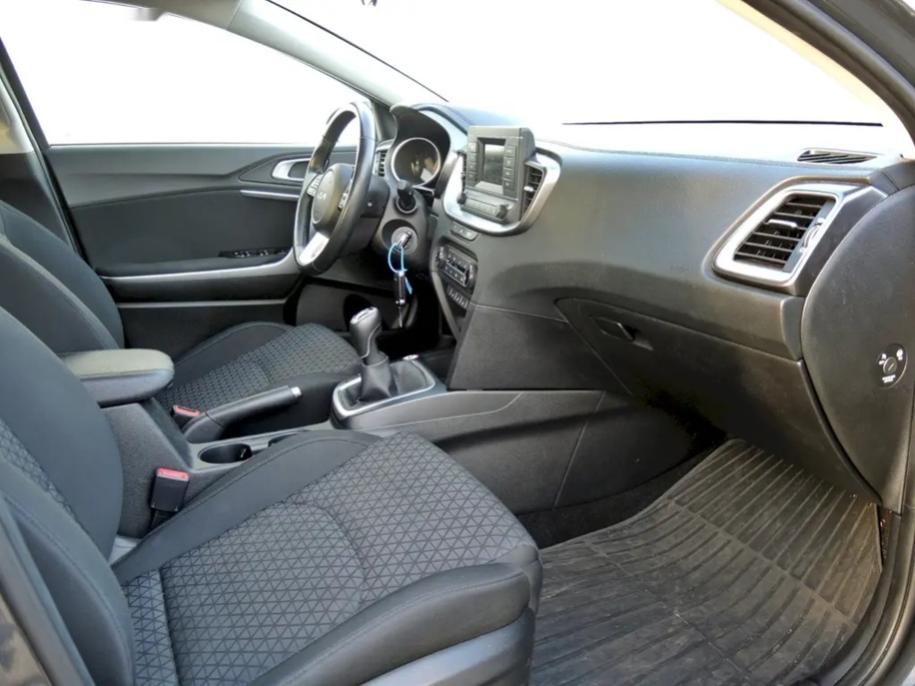 Kia Cee´d, Fresh 1,0 T-GDI 88 kW ( faceli - 6