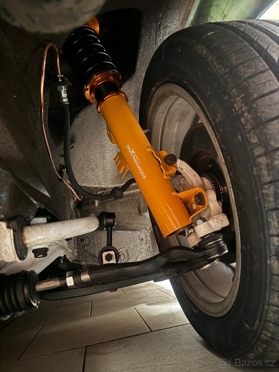 BMW e36 coupe 2.8i - 6