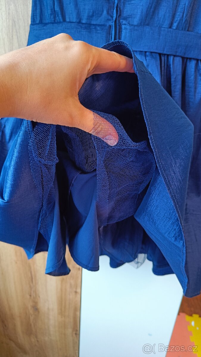 Společenské modré šaty - 6