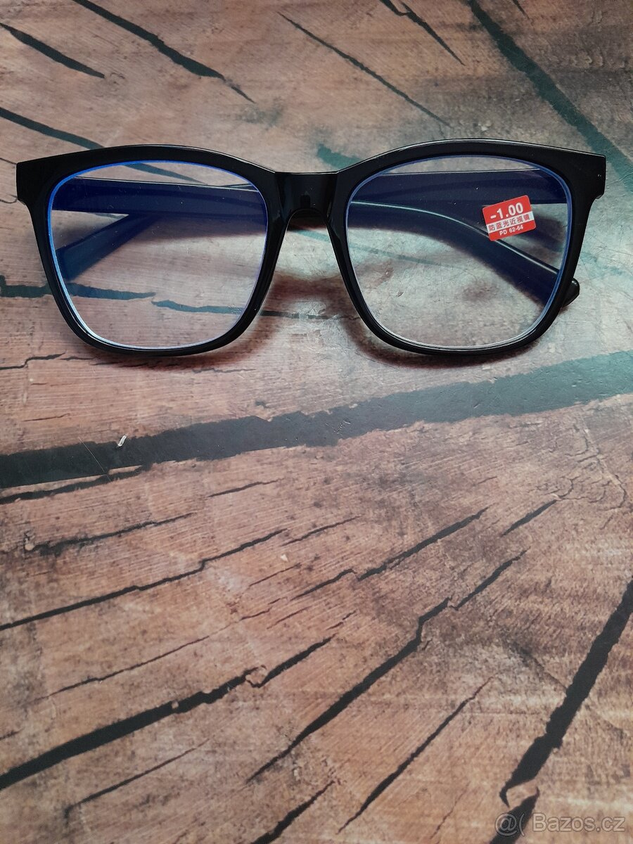 Brýle na dálku - 6