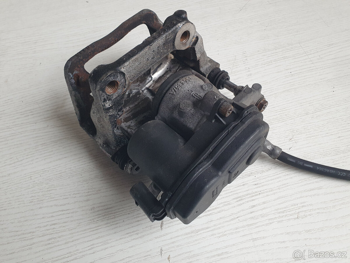 Mercedes Benz E W213 brzdový třmen motorek brzda A0009061004 - 6