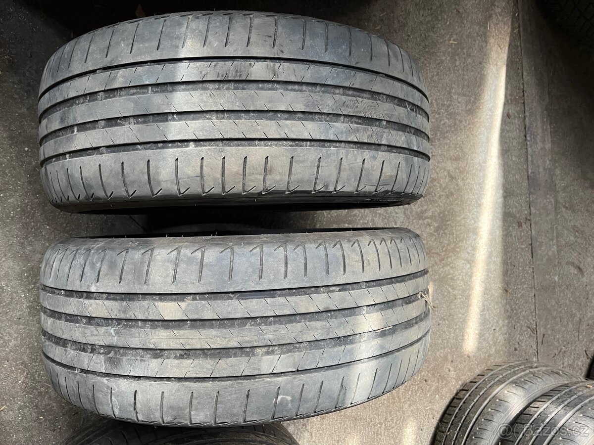 Gumy Bridgestone 225/40/19 runflat - 6