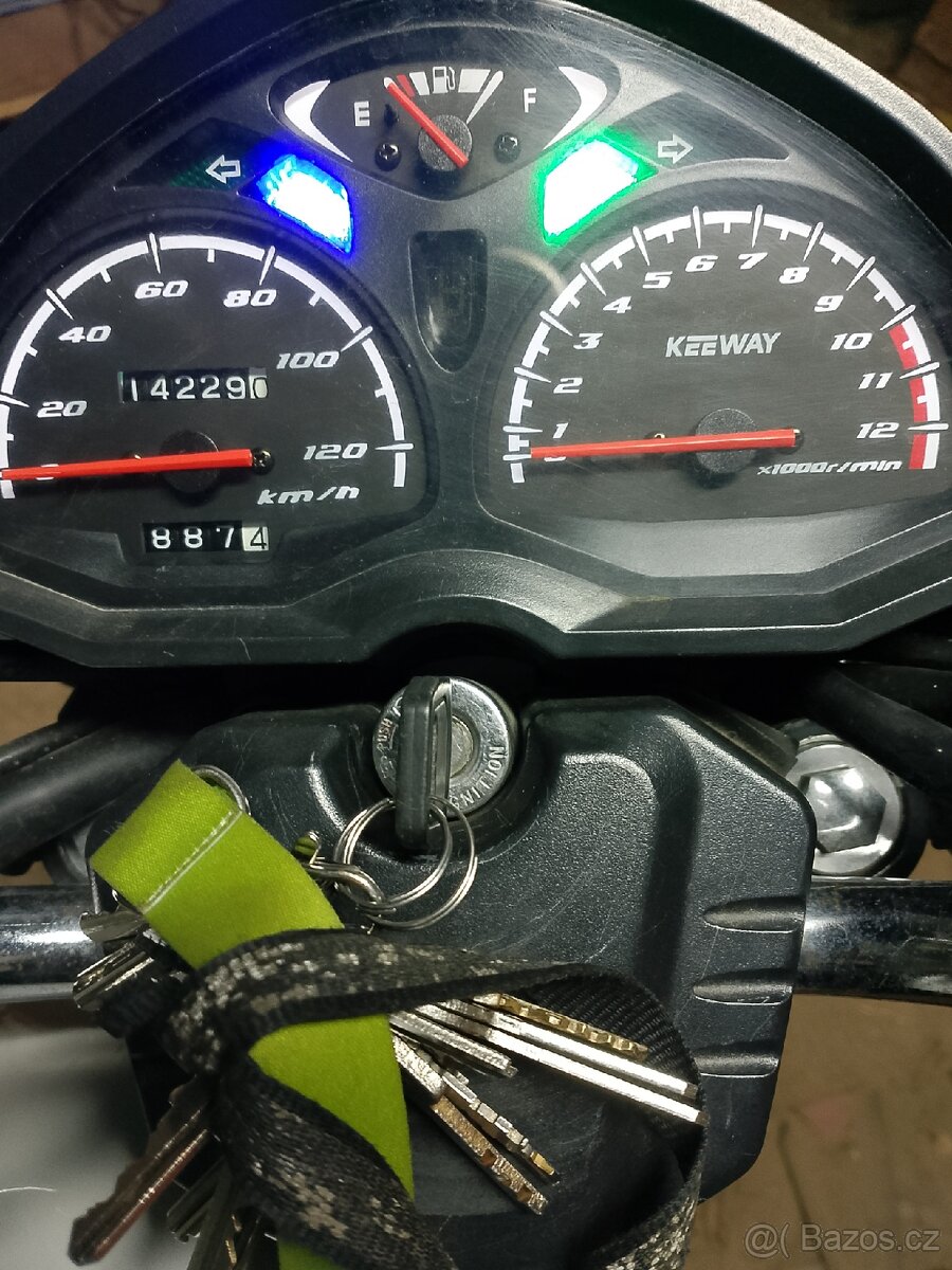 Keeway strike 125 - 6