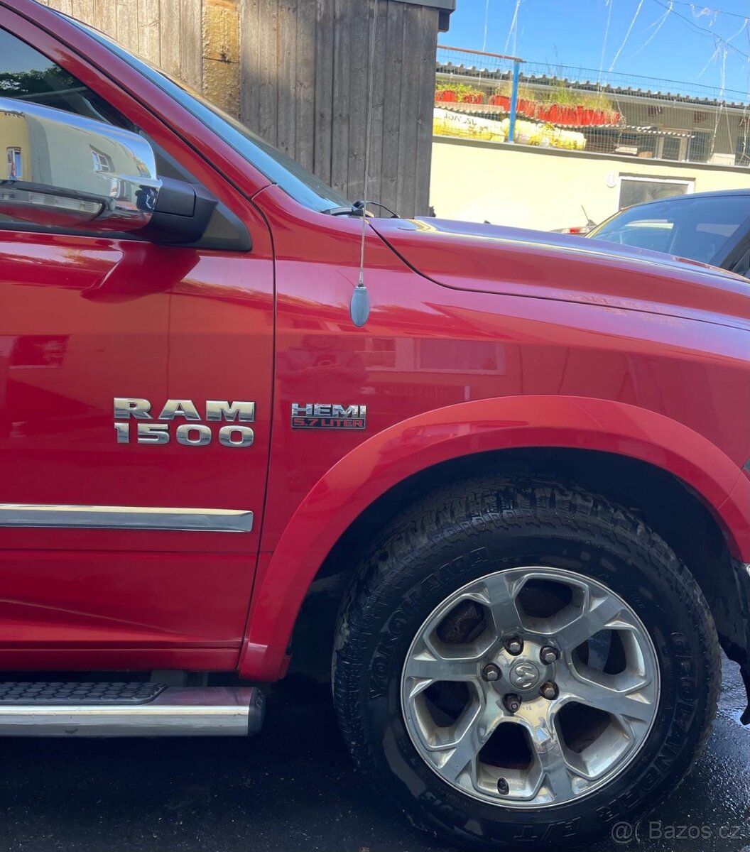 Dodge Ram 1500 - 6